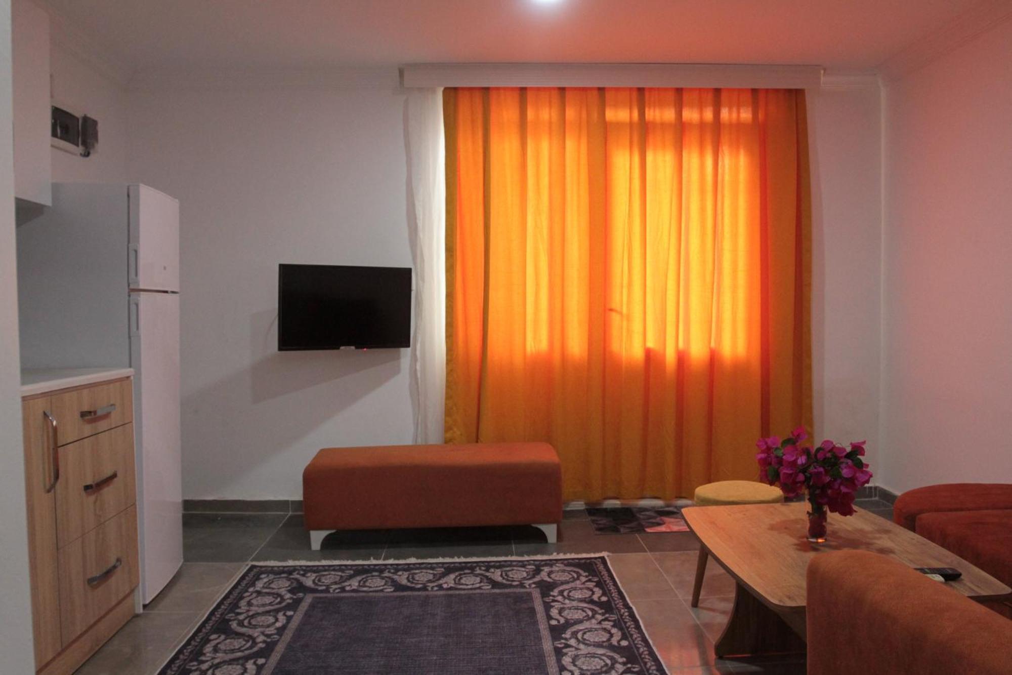 Hillside Apart Hotel 外观 照片